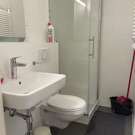 Apparemment Appartement *